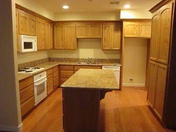 2nd image of 14639 Avon Ave #9