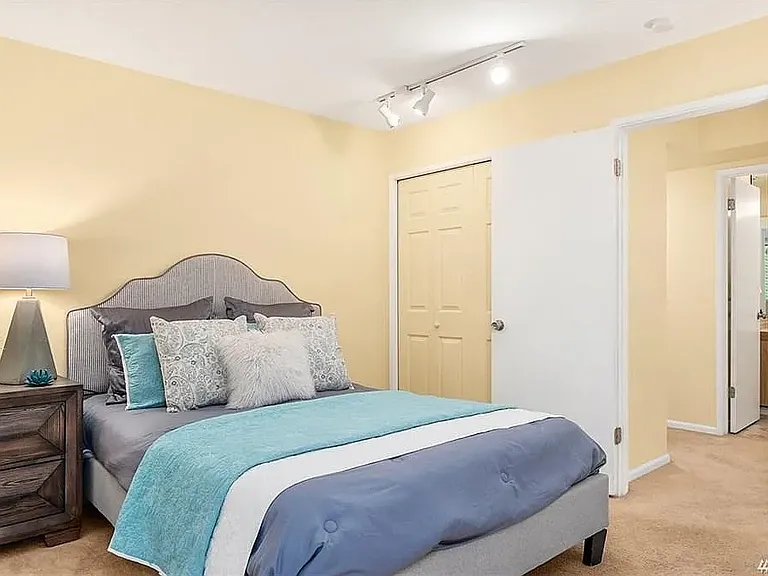 1339 Bellefield Park Ln #1339 — Photo 11