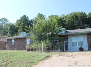 801 W Cedar Ave, Wilburton, OK 74578
