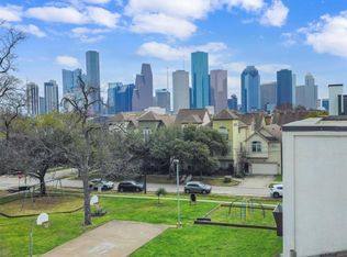1611 Crockett St, Houston, TX 77007