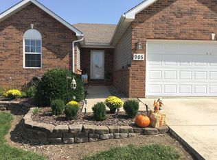 905 Angela Ct, Jerseyville, IL 62052
