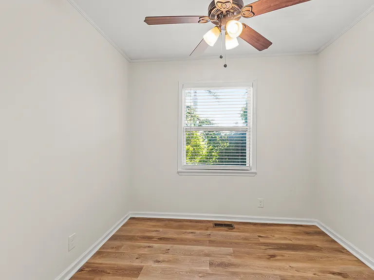 512 Ridley Ave #A — Photo 15