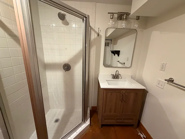 309 N Almond St — Photo 19
