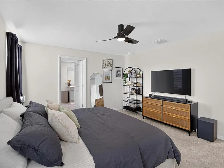 13646 Mount Ivy Ct — Photo 32