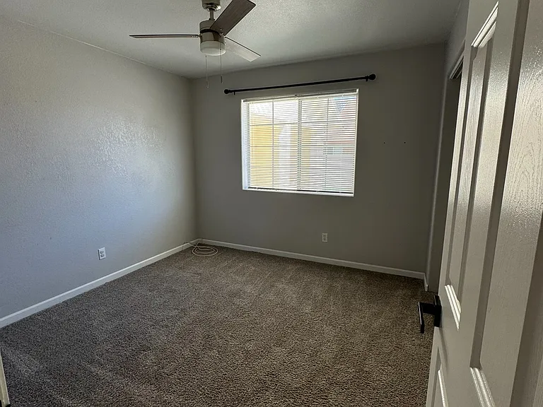 3408 Cypress St — Photo 10