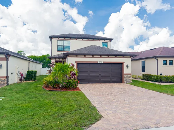 252 SE Via Visconti, Port St Lucie, FL 34952