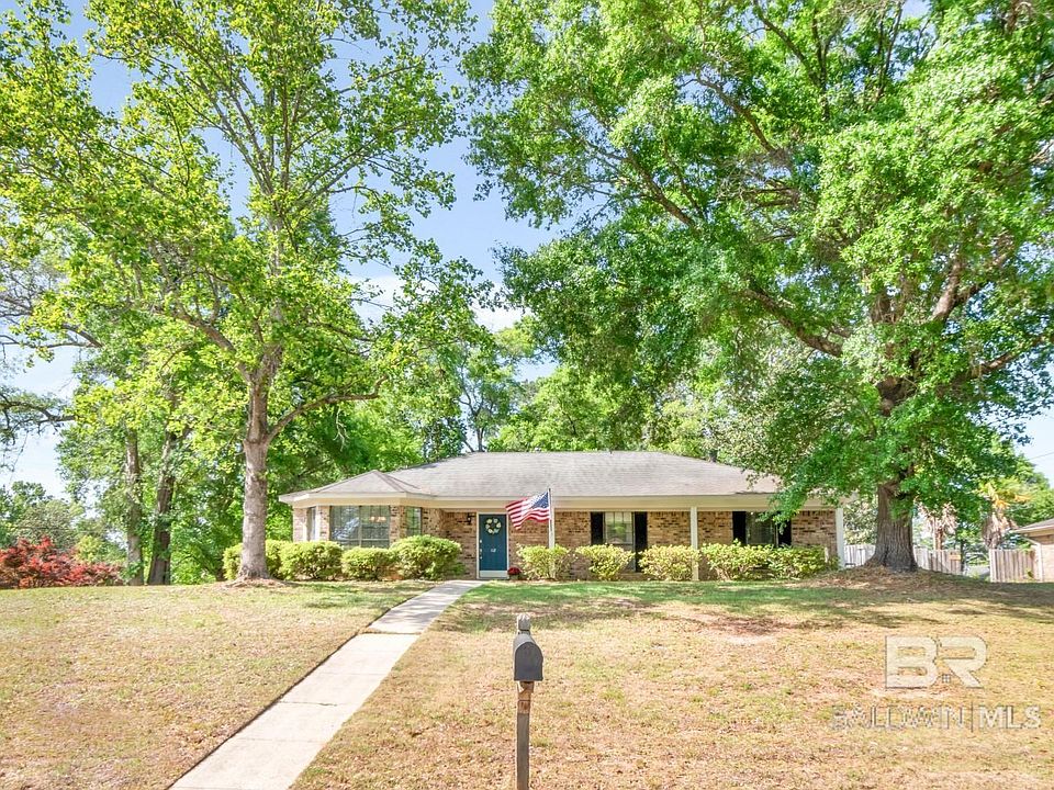 34th image of 112 Baratara Dr