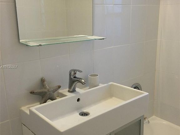 4th image of 1200 Pennsylvania Ave APT 2