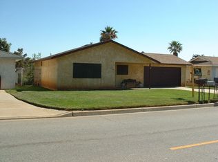 1658 W Lincoln St, Banning, CA 92220