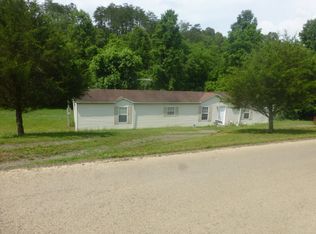 1517 Trig Long Rd, Dandridge, TN 37725