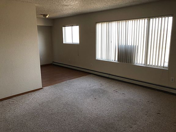4th image of 89 Slater Dr