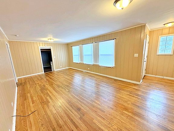 2nd image of 17123 Holmes Ave