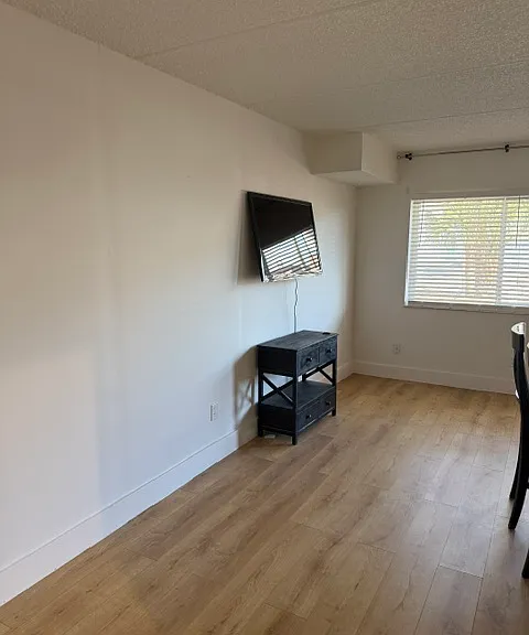 60 Vining Ct #3 — Photo 10