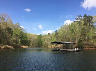 01 Stone River Dr, Fair Play, SC 29643