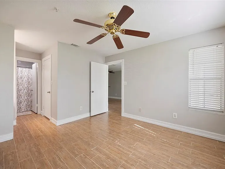 241 Afton Sq #103 — Photo 11