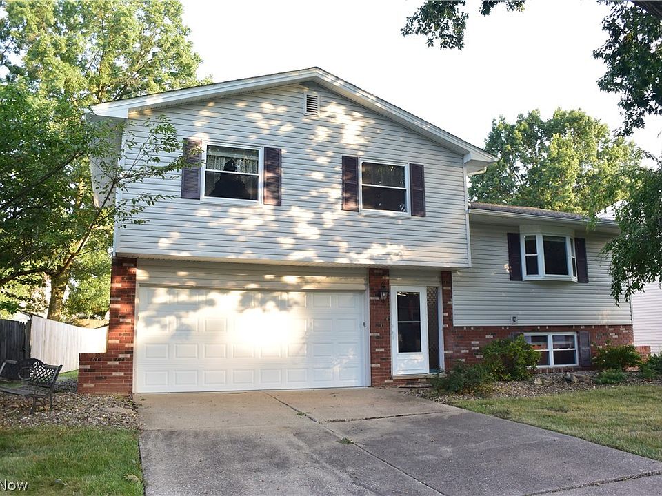 1st image of 393 Tammery Dr