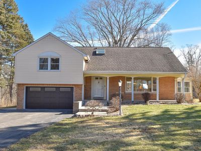 11260 North River ROAD, Mequon, WI, 53092