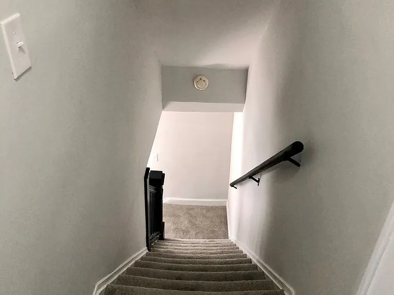 717 Wager St — Photo 10