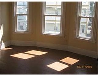 2nd image of 4 Social St
