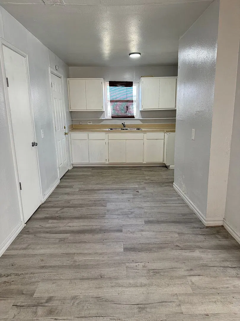 Coming Soon 3 Bedroom Home In Northgate Neighborhood — Photo 3