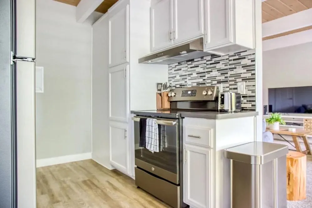 Wellsbury Apartment Homes — Photo 1
