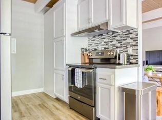 Wellsbury Apartment Homes, Palo Alto, CA 94306