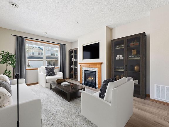 4th image of 1599 Sumac Cir Unit A