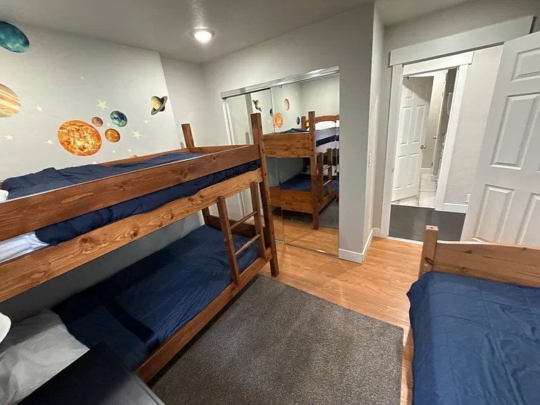 1712 E Wasatch Blvd — Photo 20