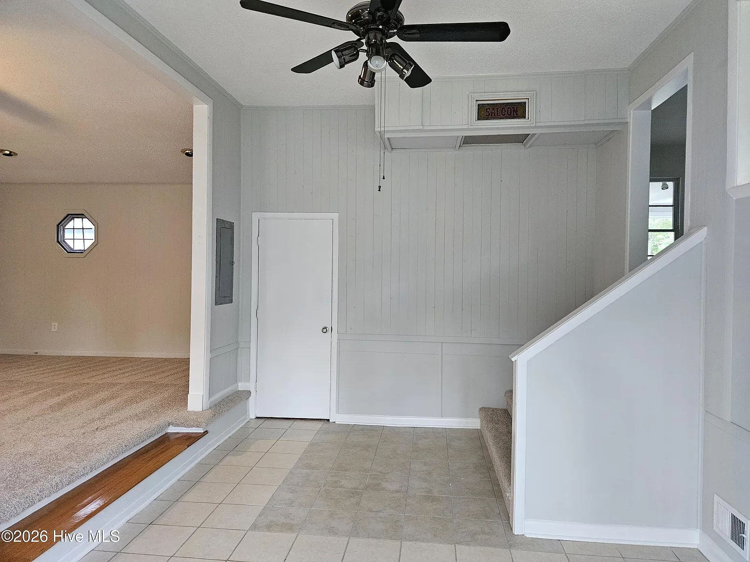 3 bed, 1.5 bath, $2,800 — Photo 4