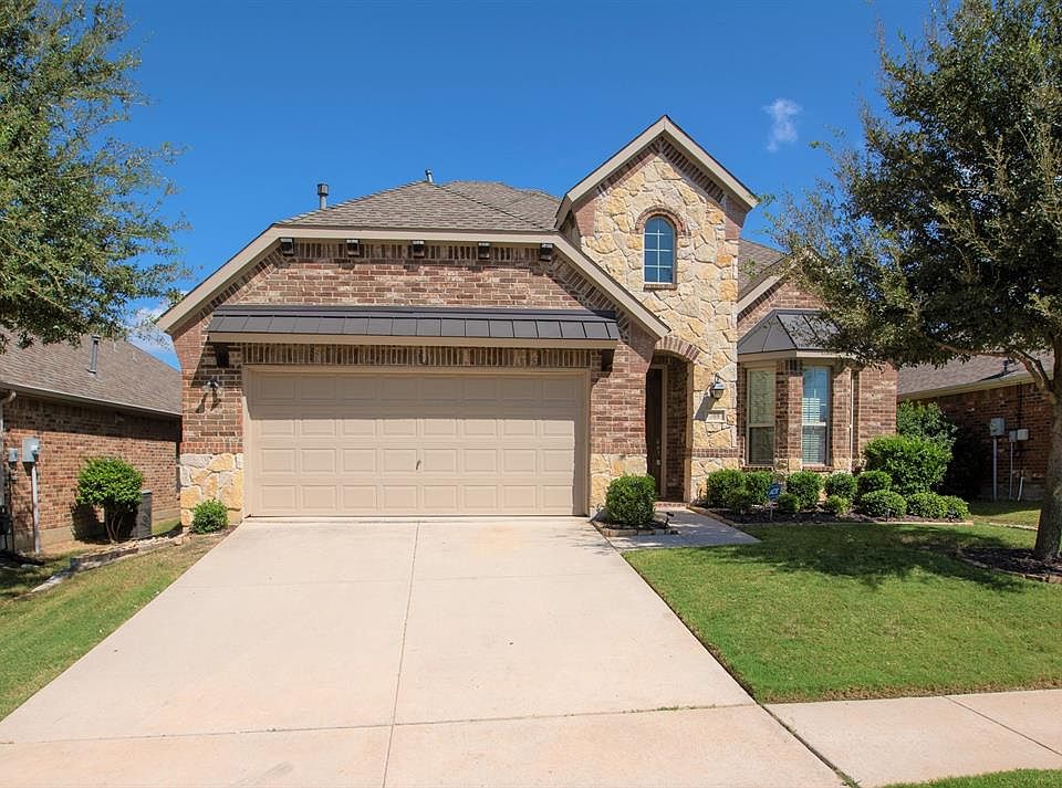 1st image of 709 Lake Forest Trl
