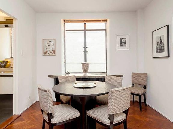 4th image of 24 W 55th St #11/A