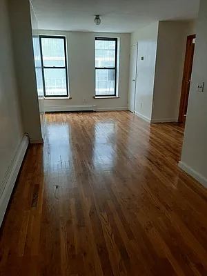 Rented by Danielle Stoller, LREB | media 1