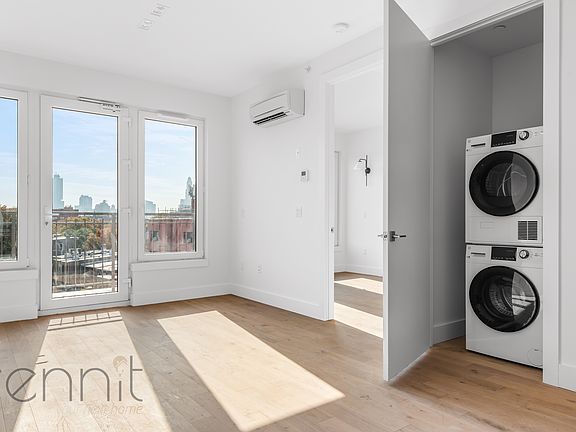 5th image of 58 Vanderbilt Ave #4H