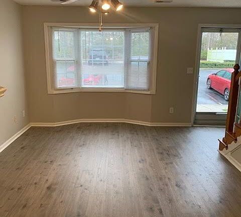 3rd image of 860 Spring Forest Rd