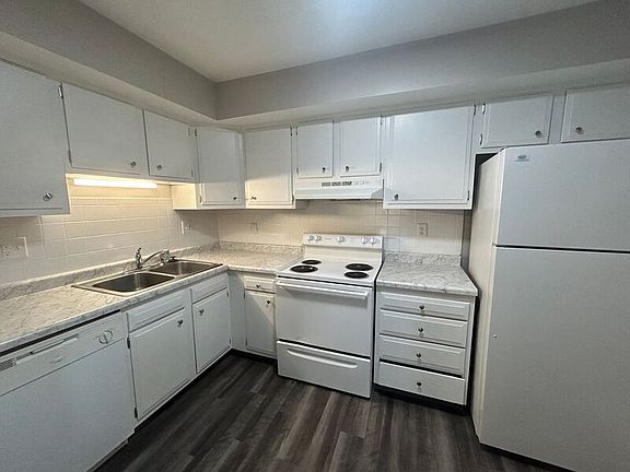 2nd image of 481 N Broadway St APT 7
