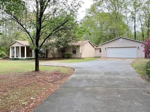 105 N Hunter Ln, Troy, AL 36079