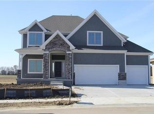 16972 S Elmridge St, Olathe, KS 66062