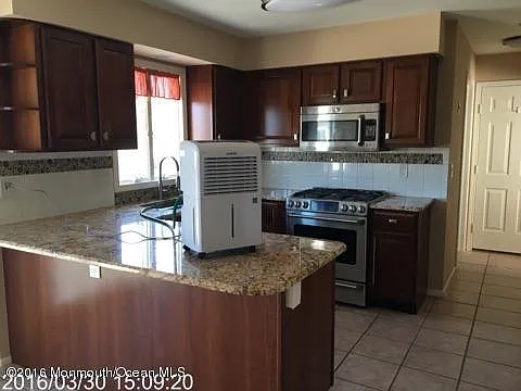 830 Ensign Dr photo 1