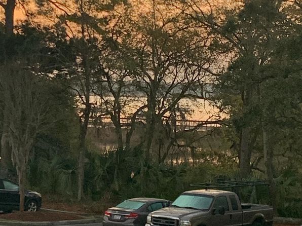 130 River Landing Dr UNIT 2214