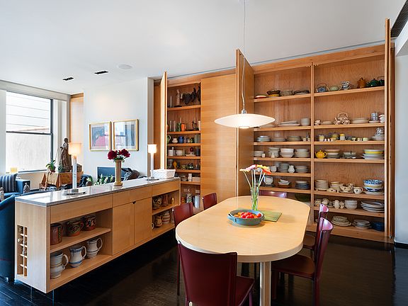 4th image of 257 W 17th St APT 8C