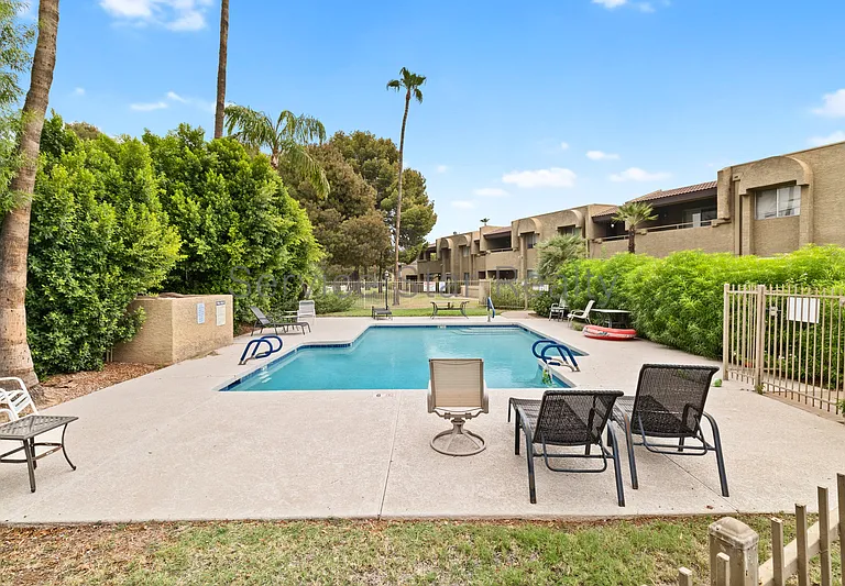 4050 E Cactus Rd #101 — Photo 18