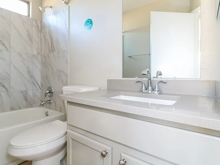 12508 W Windsor Blvd — Photo 17