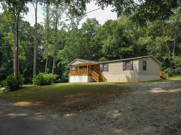32 Peachtree Cir, Startex, SC 29377