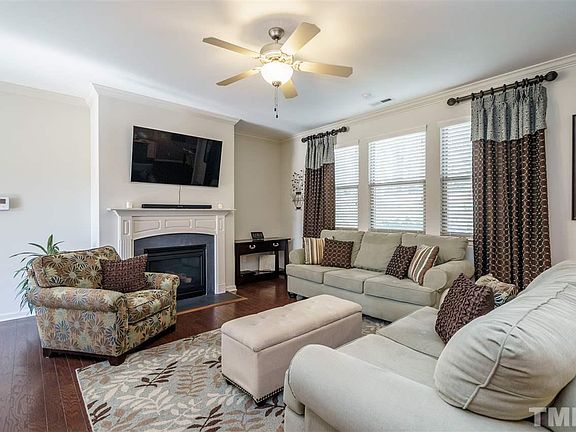 5th image of 7 Crawford Ct