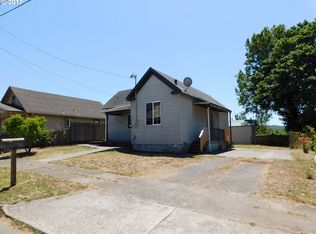 218 Maple St, Myrtle Point, OR 97458