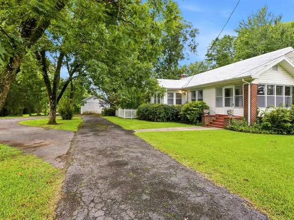 1425 Hueytown Rd, Bessemer, AL 35023