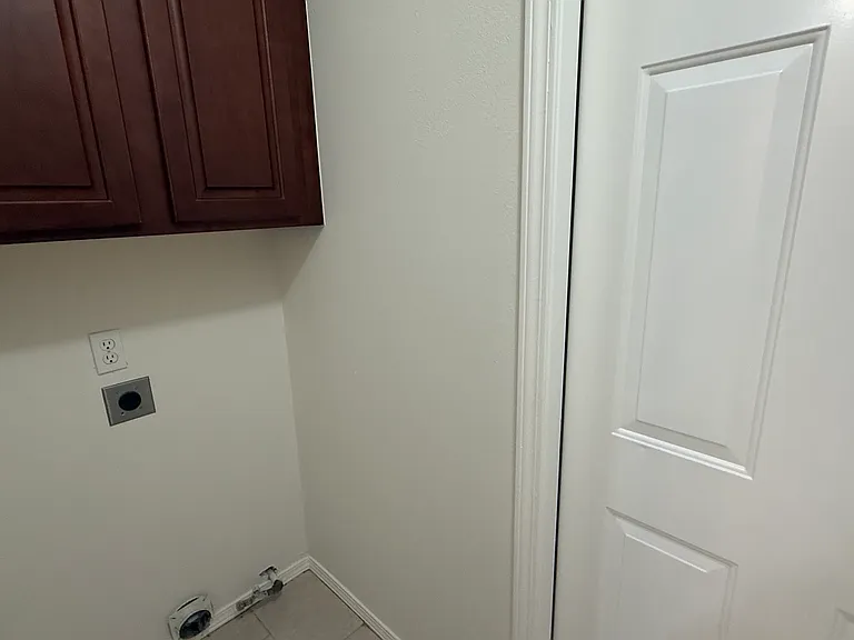 3318 S 214 East Ave — Photo 18