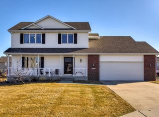 2511 NW Summit Ct, Ankeny, IA 50023