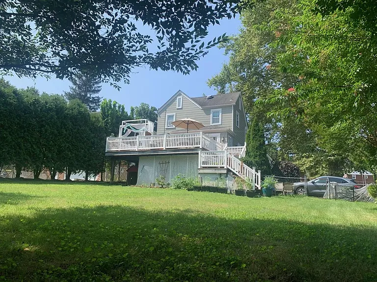 99 Prospect Ave — Photo 11
