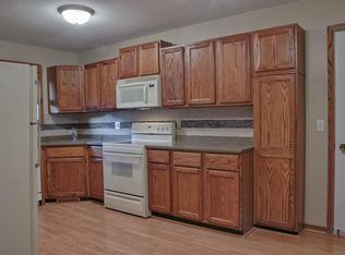 4 125th Ln NW, Coon Rapids, MN 55448